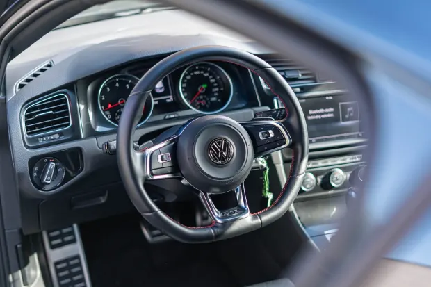 Casino Lucky Red Android/iOS Forrit